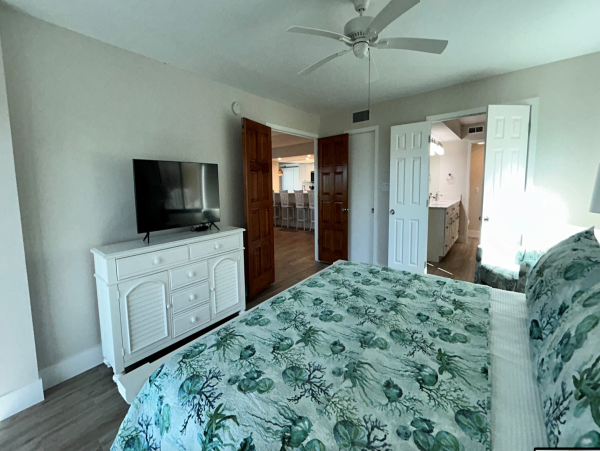 Sanibel Isand Three Bedroom Rental Condo Pool Tennis
